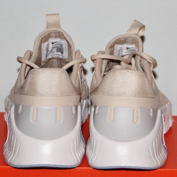 Nike Free Metcon 5 Training Shoes Womens 9.5 Sanddrift Phantom - Picture 5 of 7